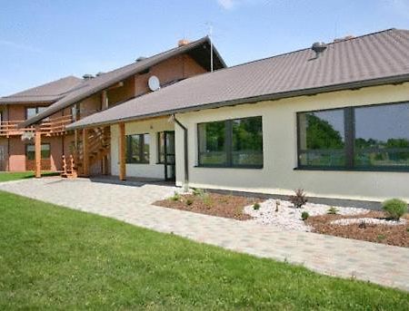 Liedags Guesthouse Jurkalne Exterior photo