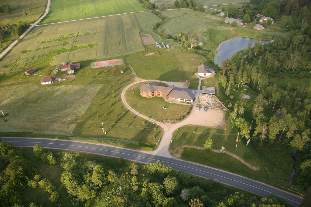 Liedags Guesthouse Jurkalne Exterior photo